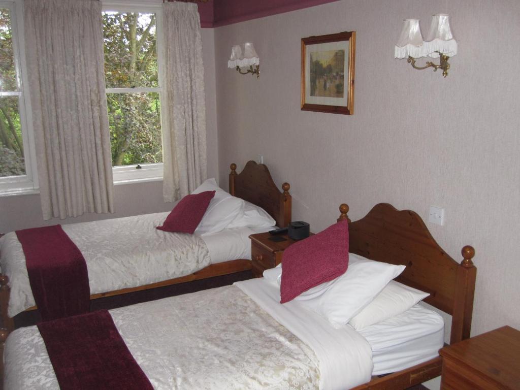 Ellerslie House Hotel Ферем Номер фото