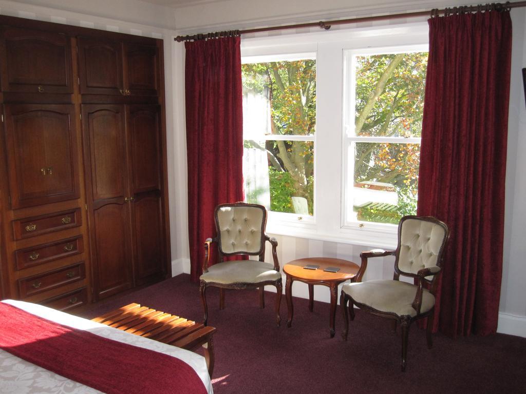 Ellerslie House Hotel Ферем Екстер'єр фото