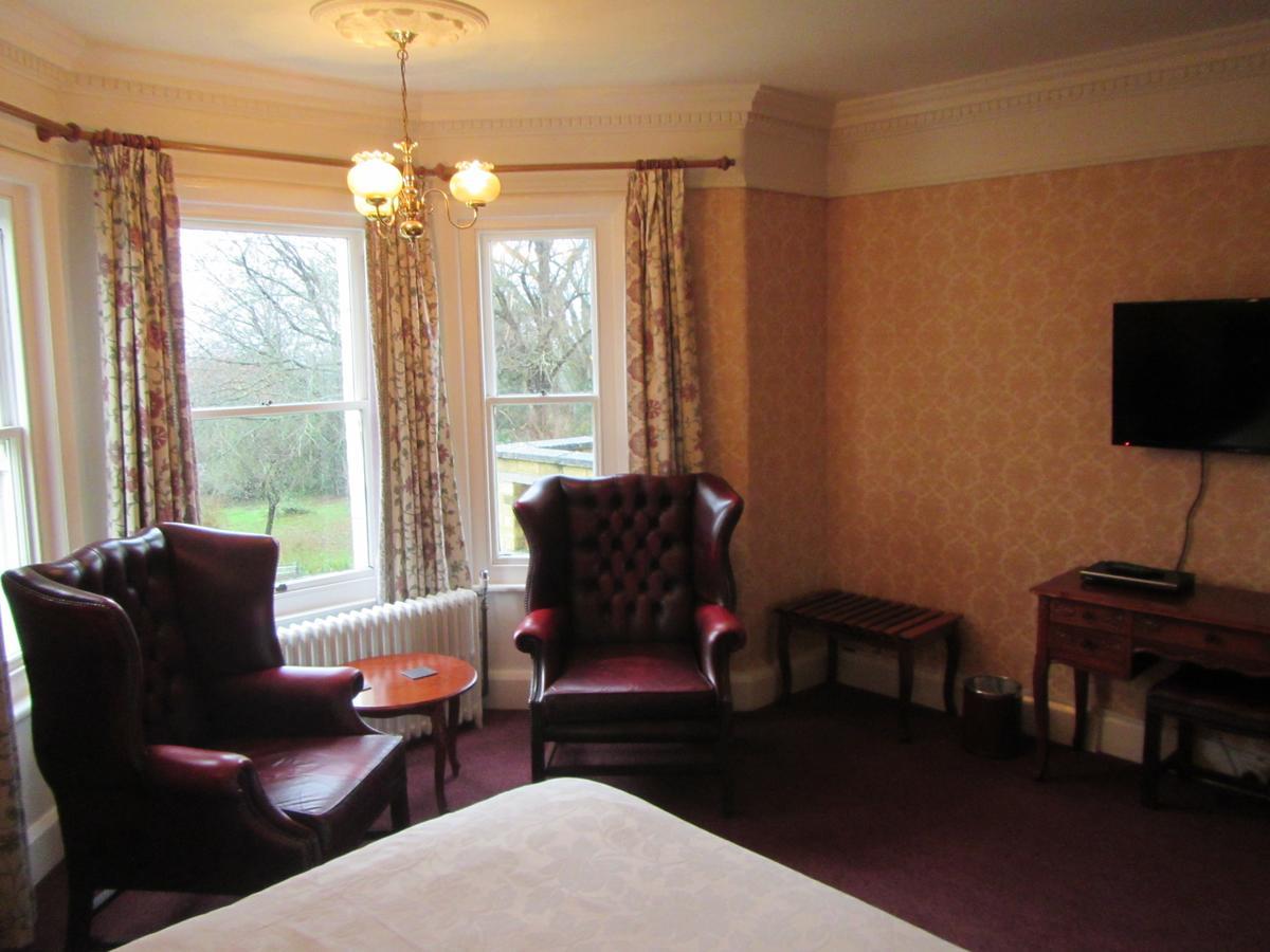 Ellerslie House Hotel Ферем Екстер'єр фото
