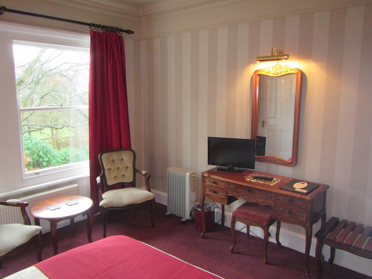 Ellerslie House Hotel Ферем Екстер'єр фото