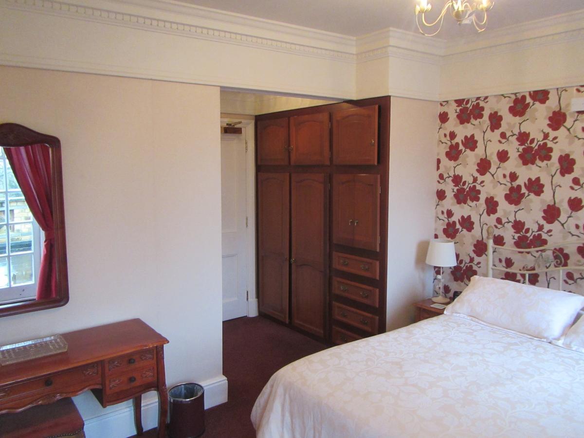 Ellerslie House Hotel Ферем Екстер'єр фото