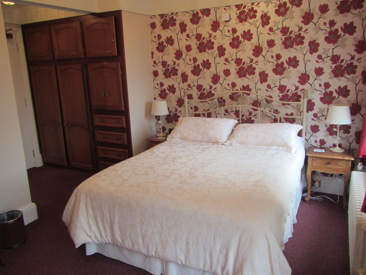Ellerslie House Hotel Ферем Екстер'єр фото