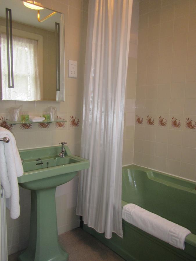 Ellerslie House Hotel Ферем Екстер'єр фото