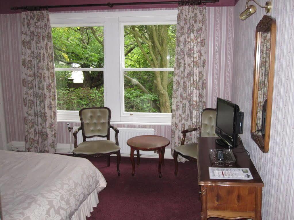 Ellerslie House Hotel Ферем Екстер'єр фото