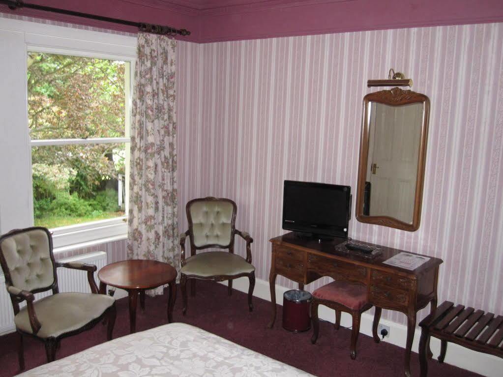 Ellerslie House Hotel Ферем Екстер'єр фото